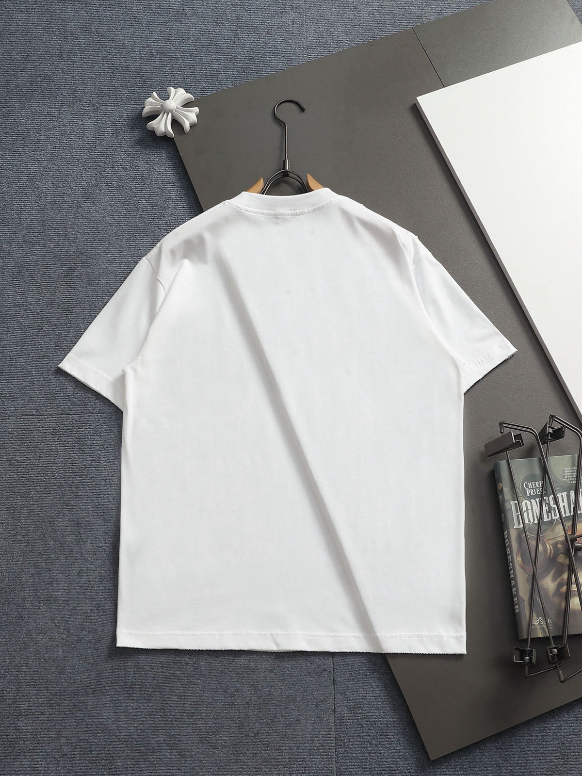 Classic T-shirt-333