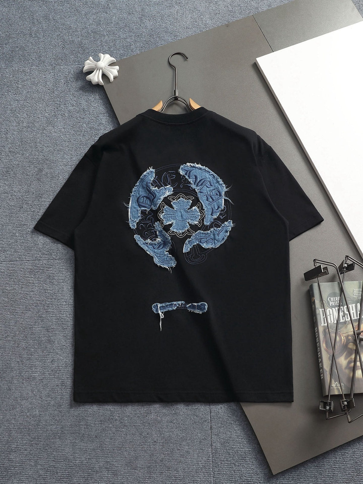 Classic T-shirt-334
