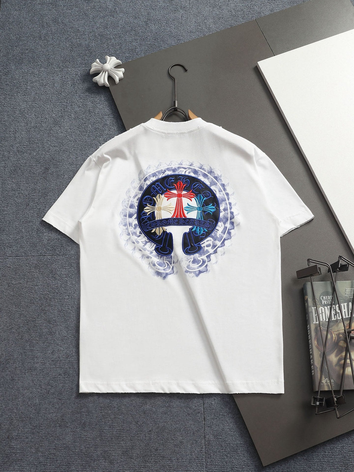 Classic T-shirt-341