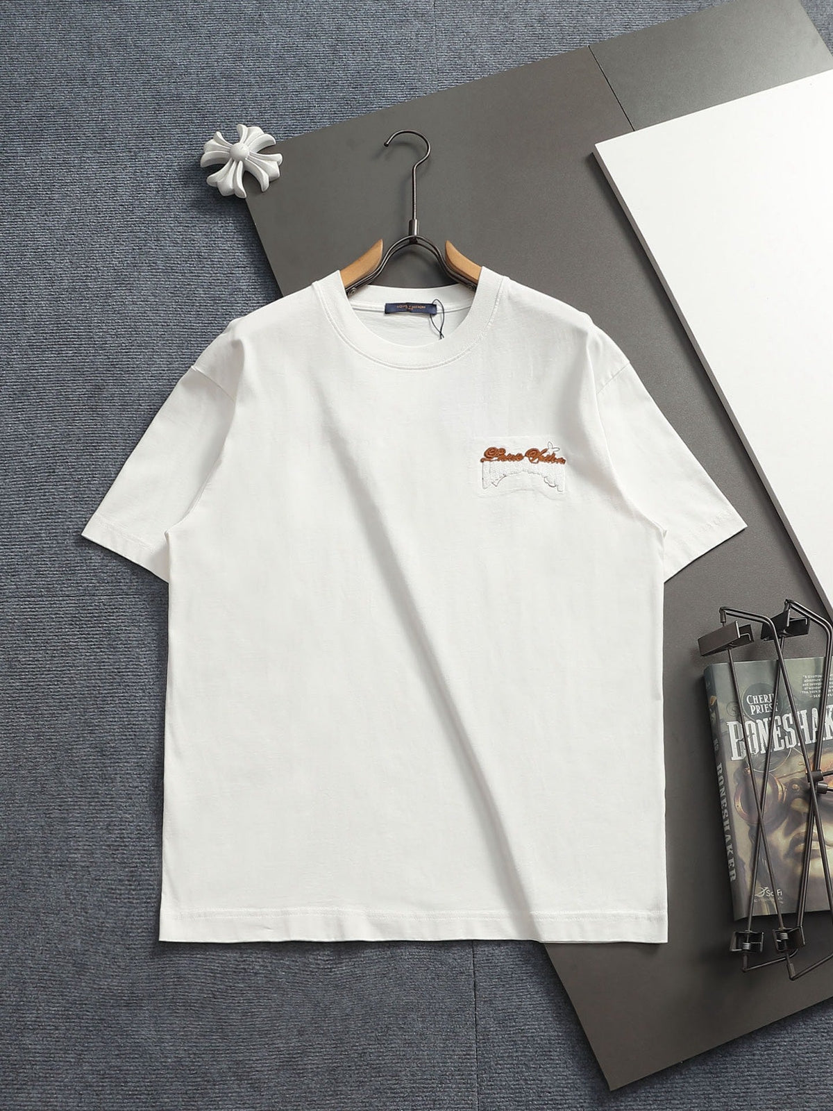 Classic T-shirt-343
