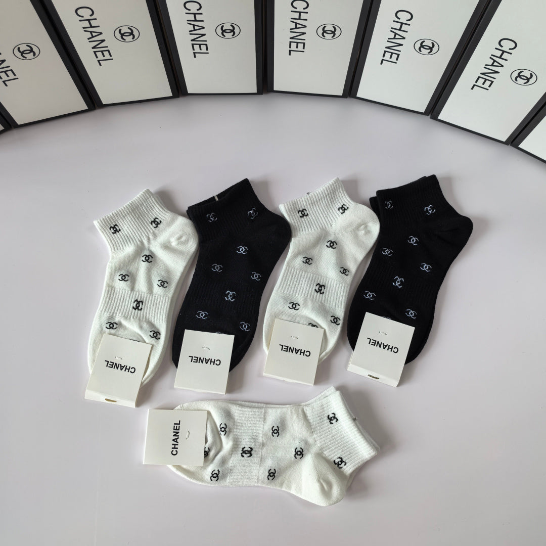 5-Pair Comfort Socks Set (1 BOX)-80