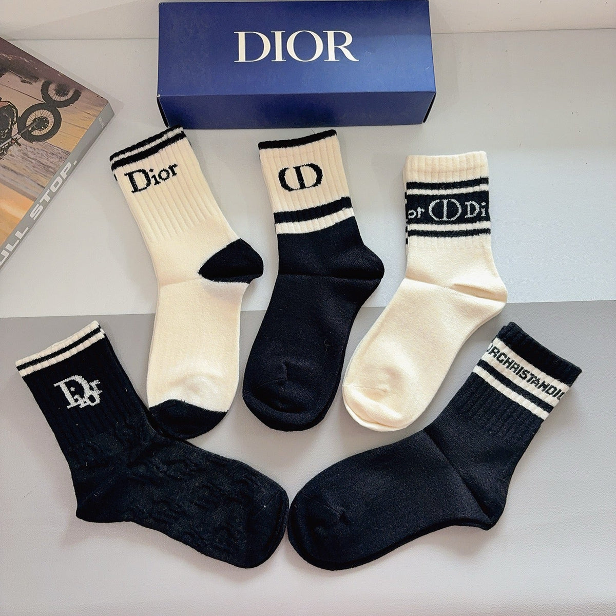 5-Pair Comfort Socks Set (1 BOX)-92