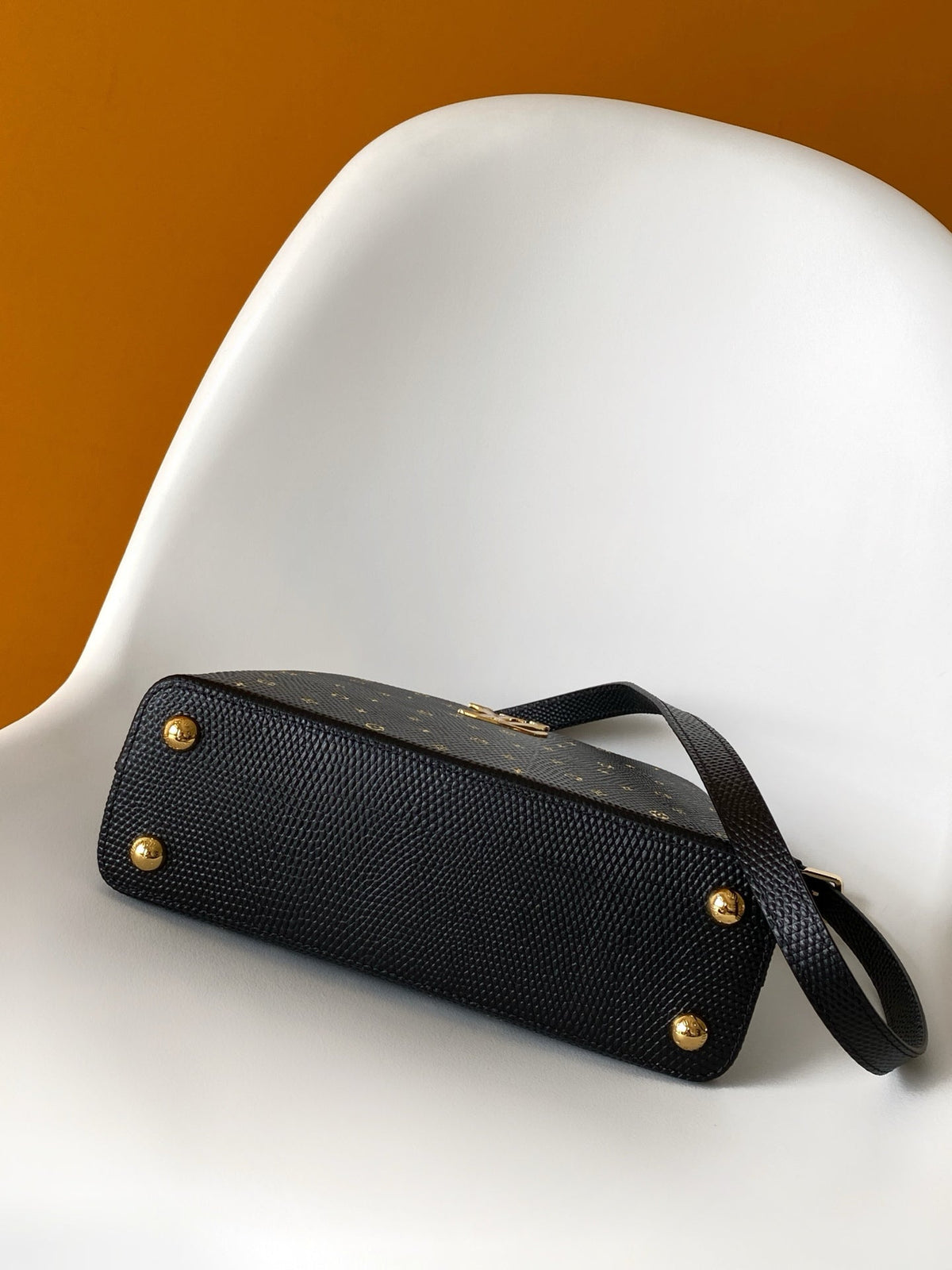 2026 Classic Everyday Bag-261028
