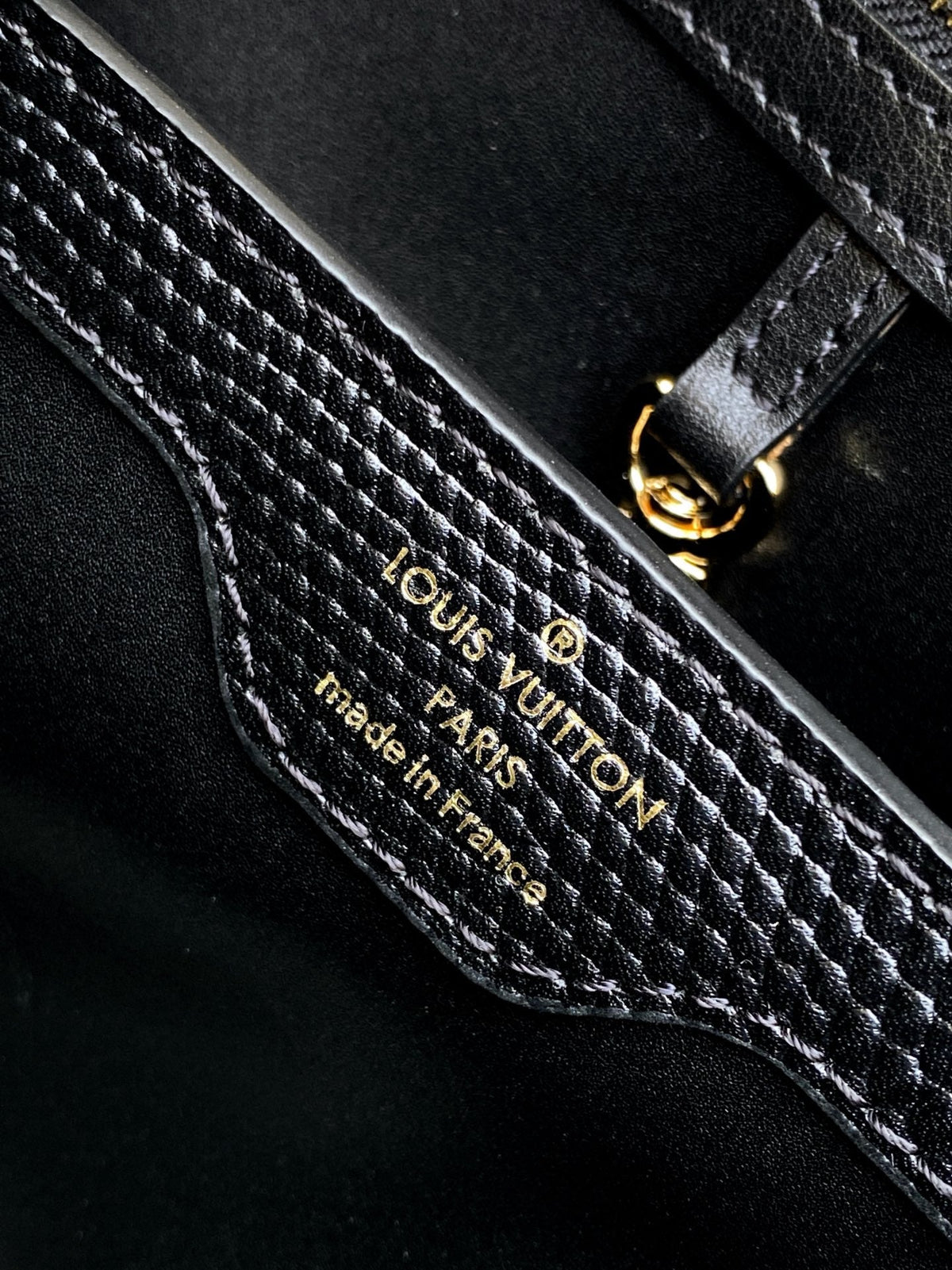 2026 Classic Everyday Bag-261028