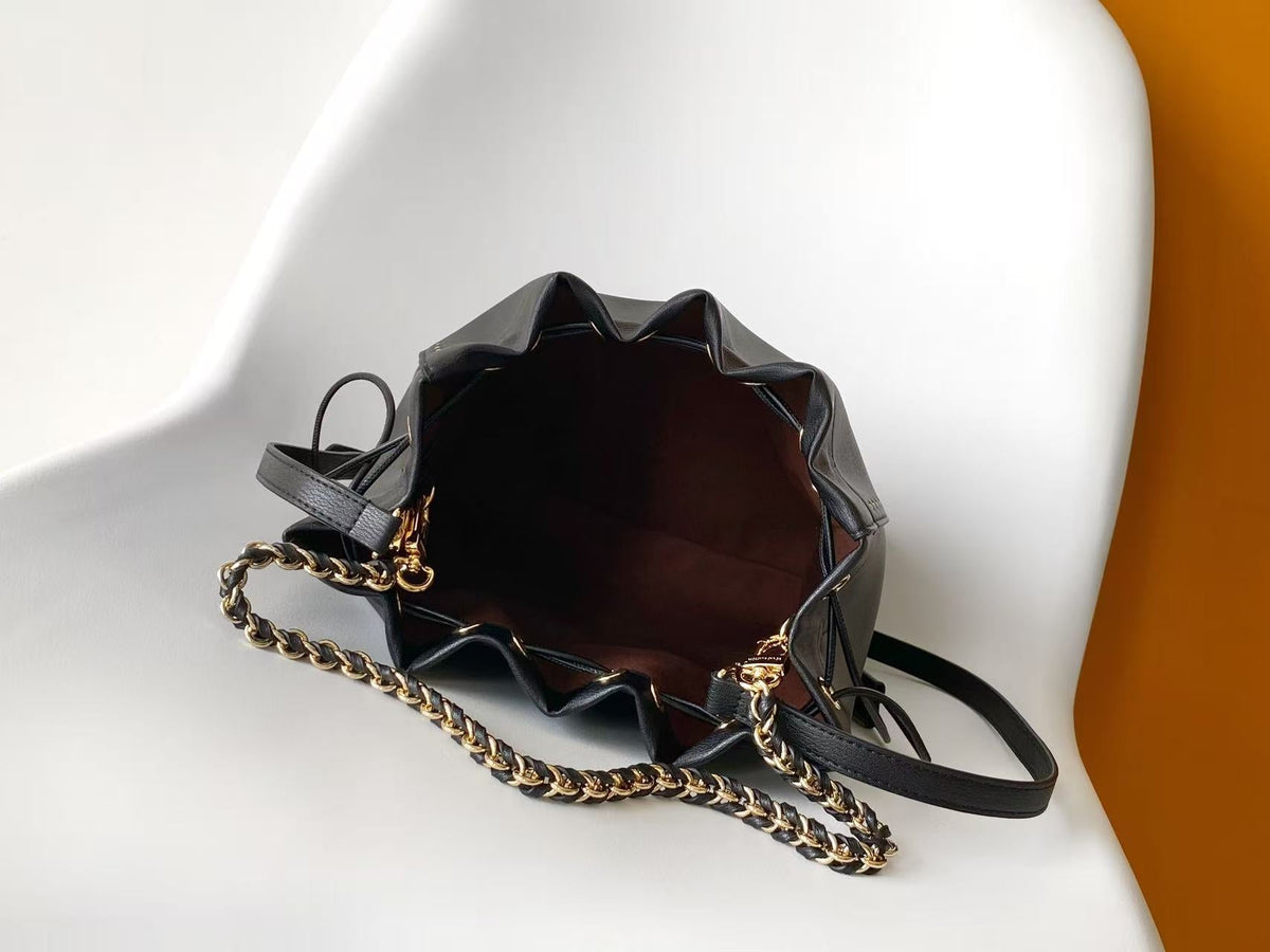 2026 Classic Everyday Bag-261035