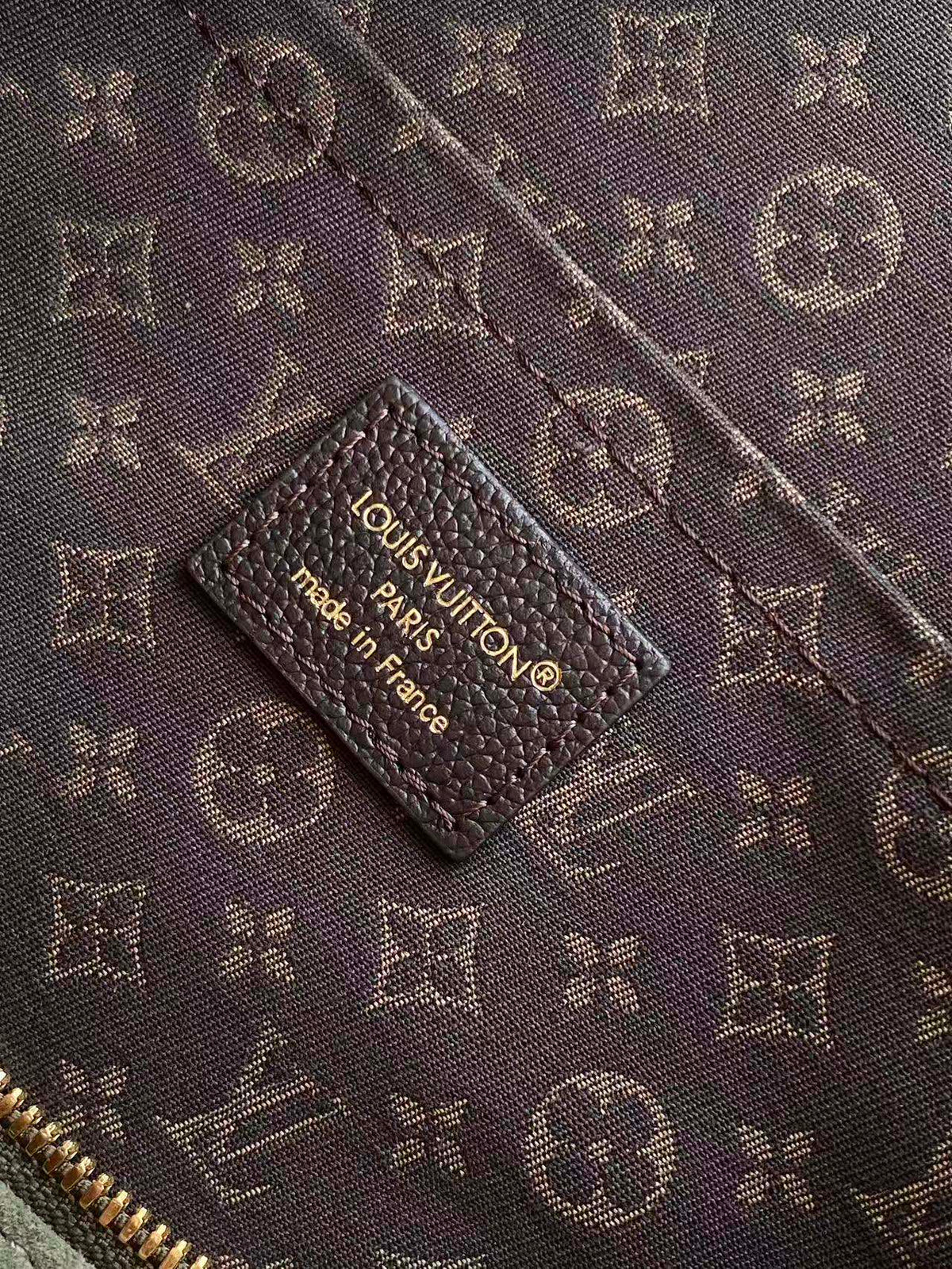 2026 Classic Everyday Bag-261039