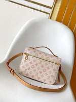 2026 Classic Everyday Bag-261042