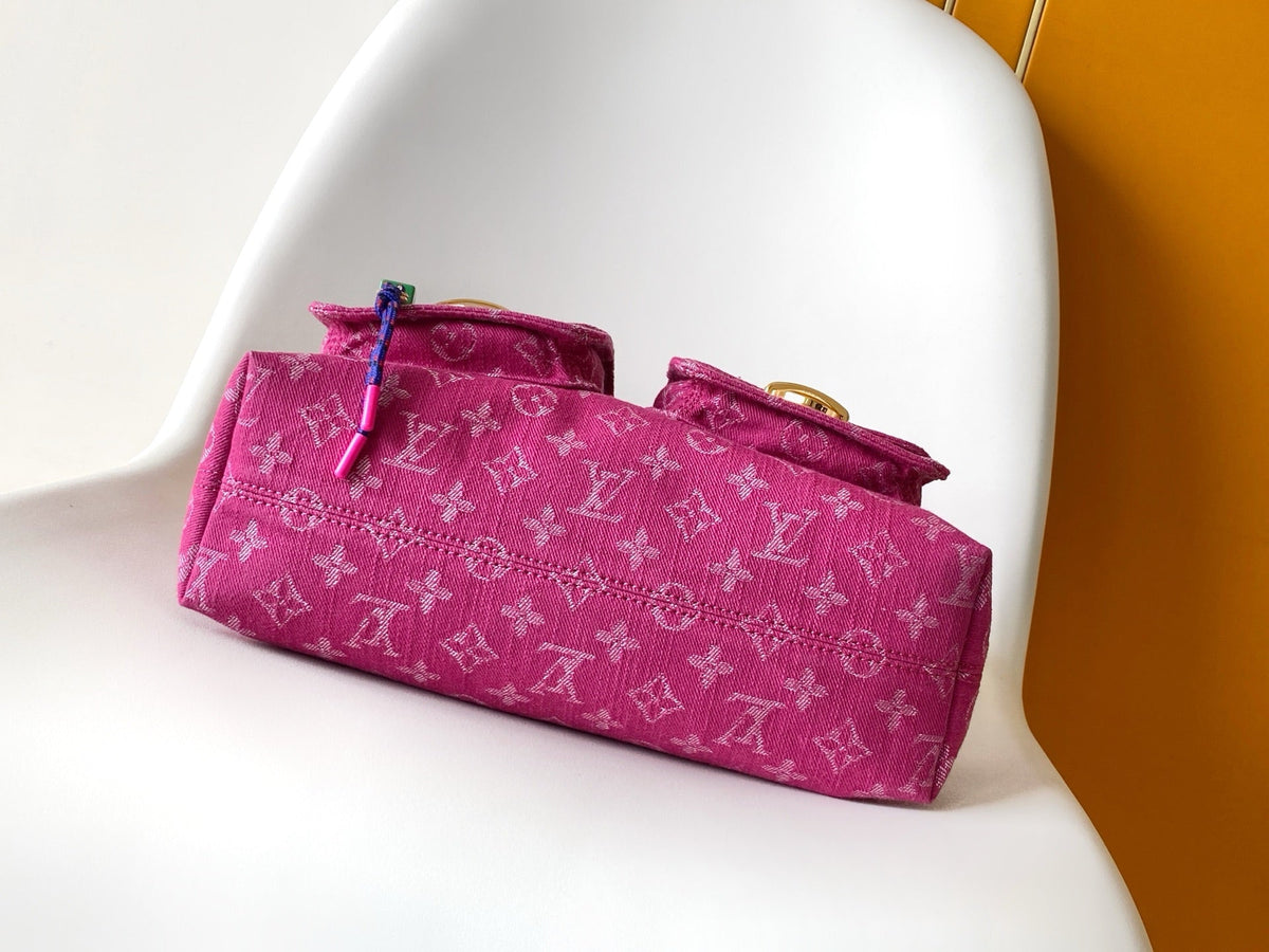 2026 Classic Everyday Bag-261043