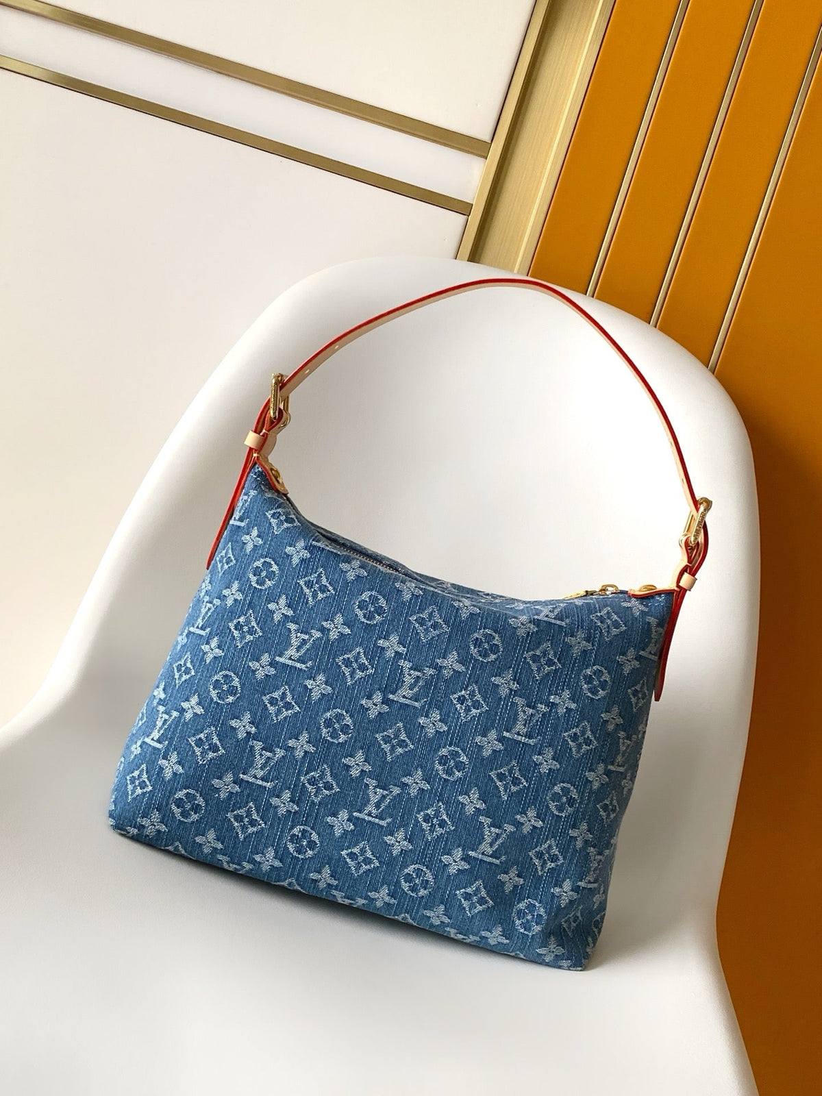 2026 Classic Everyday Bag-261044