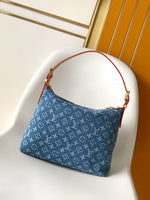 2026 Classic Everyday Bag-261044