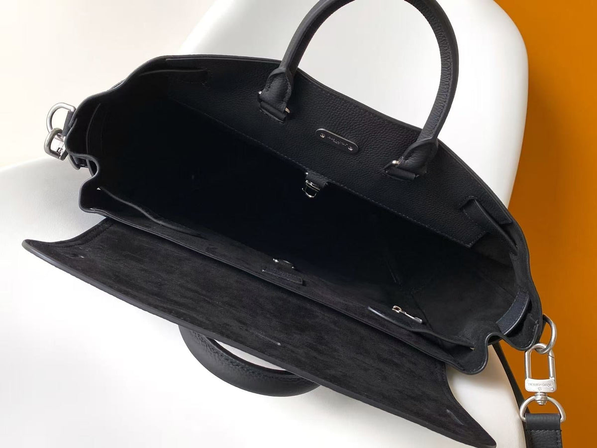 2026 Classic Everyday Bag-261047