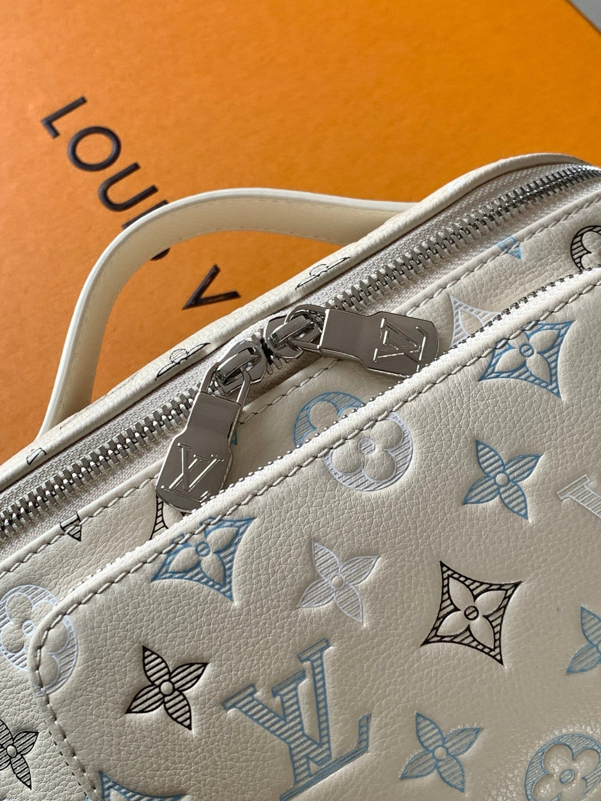 2026 Classic Everyday Bag-261048