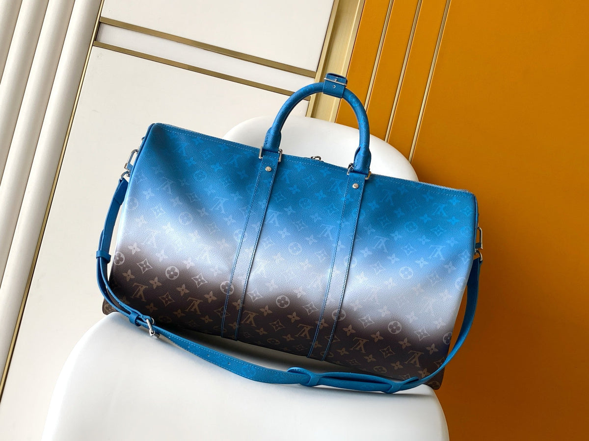 2026 Classic Everyday Bag-261057