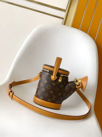 2026 Classic Everyday Bag-261058