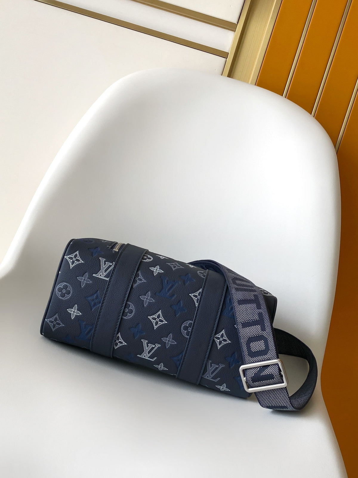 2026 Classic Everyday Bag-261059