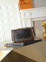 2026 Classic Everyday Bag-261060