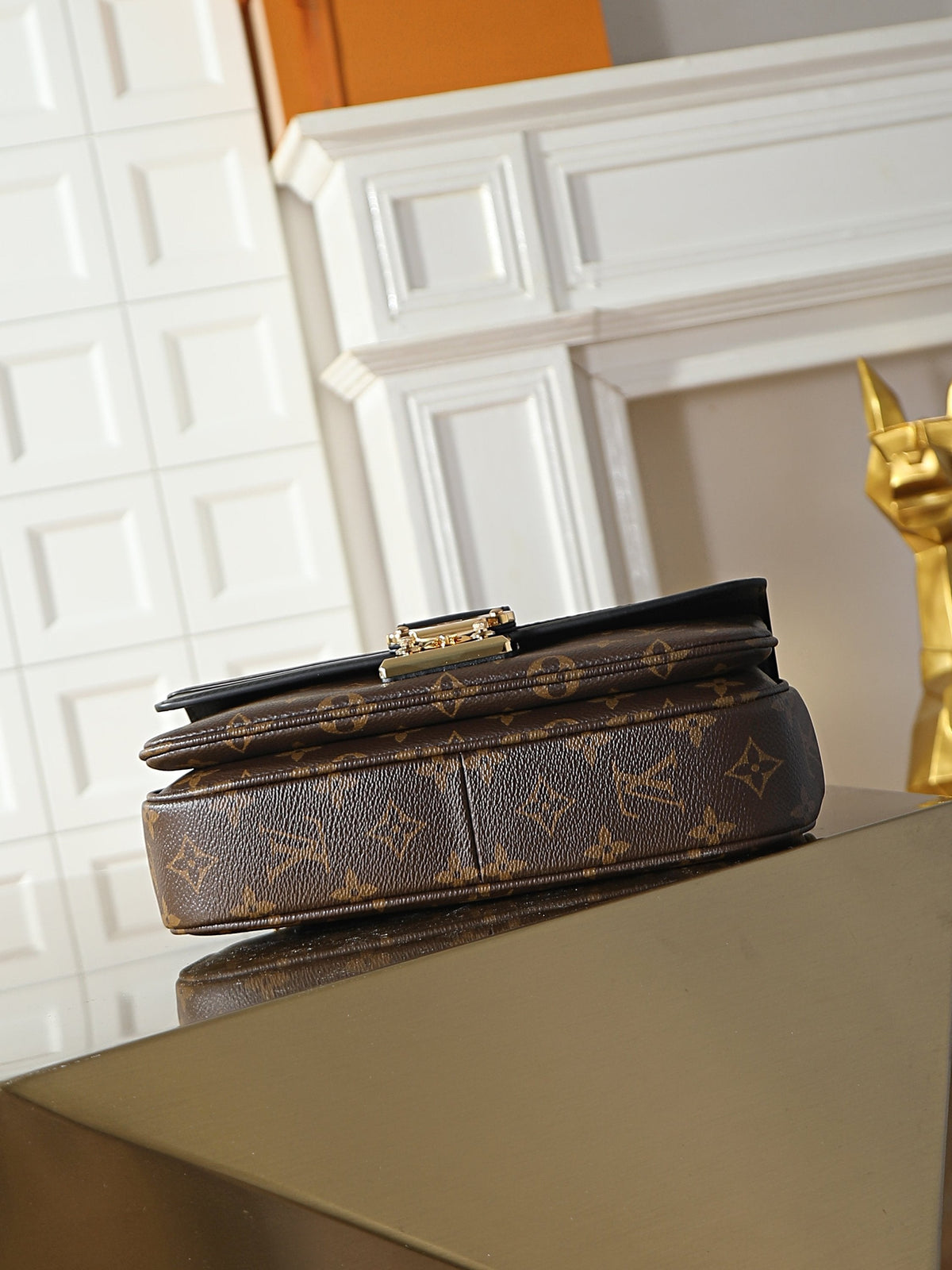 2026 Classic Everyday Bag-261060
