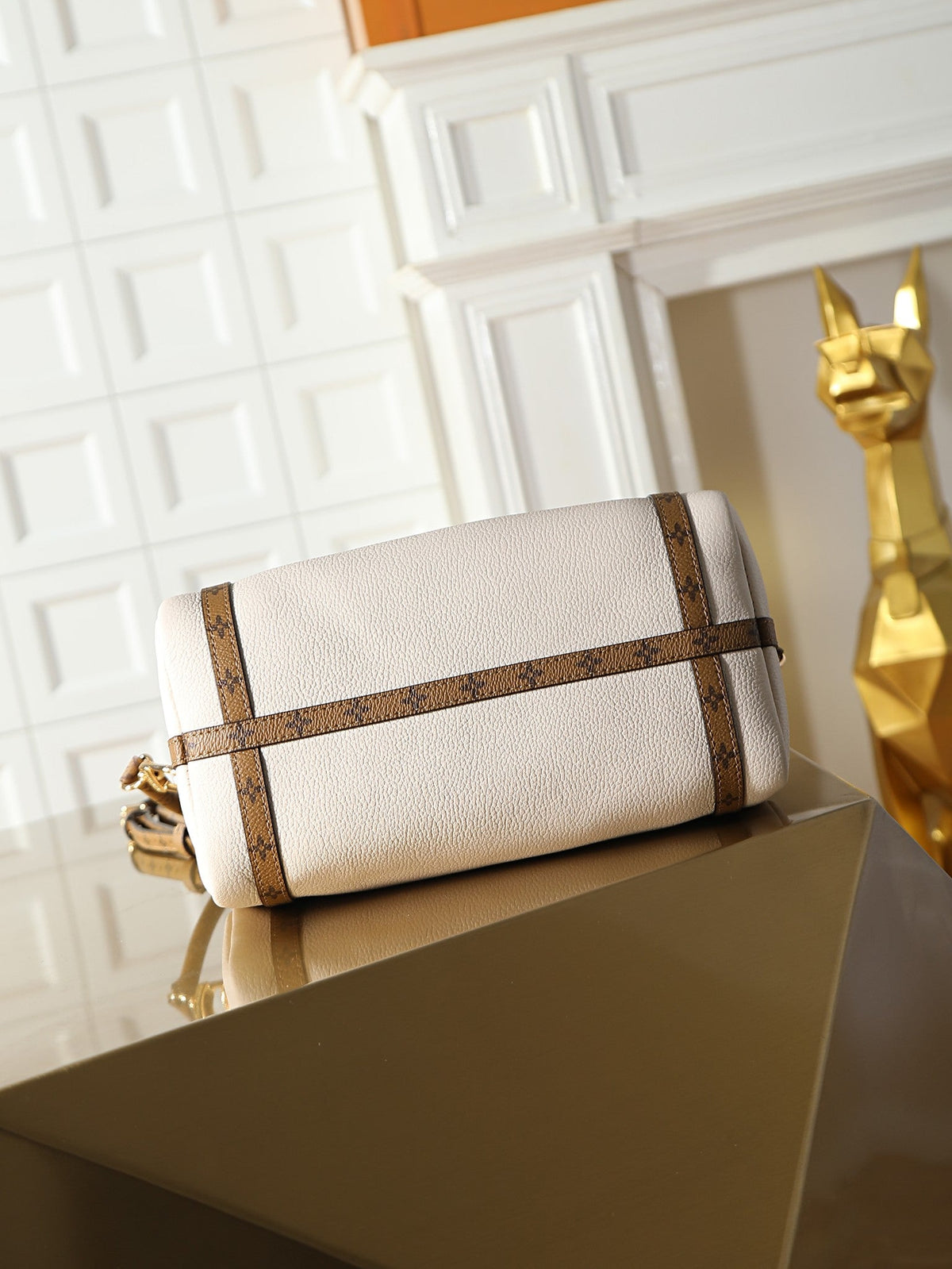 2026 Classic Everyday Bag-261070