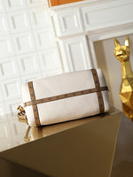 2026 Classic Everyday Bag-261070