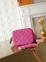 2026 Classic Everyday Bag-261075