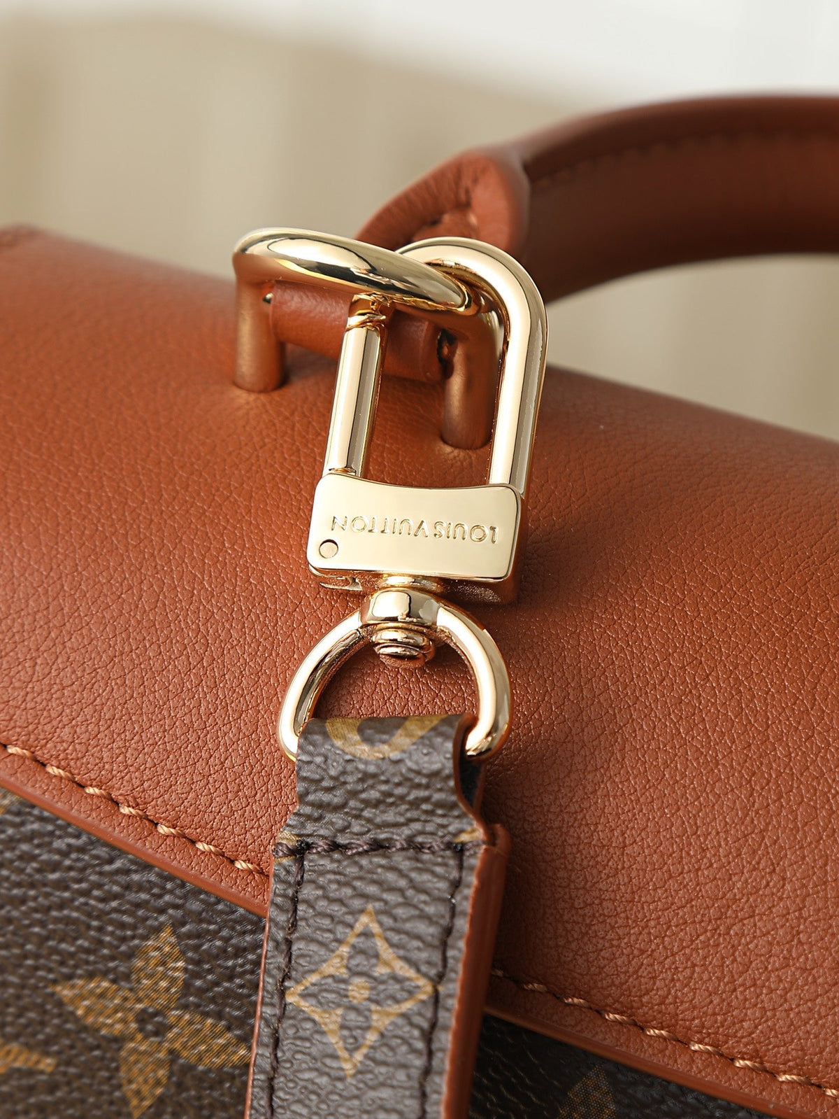 2026 Classic Everyday Bag-261081