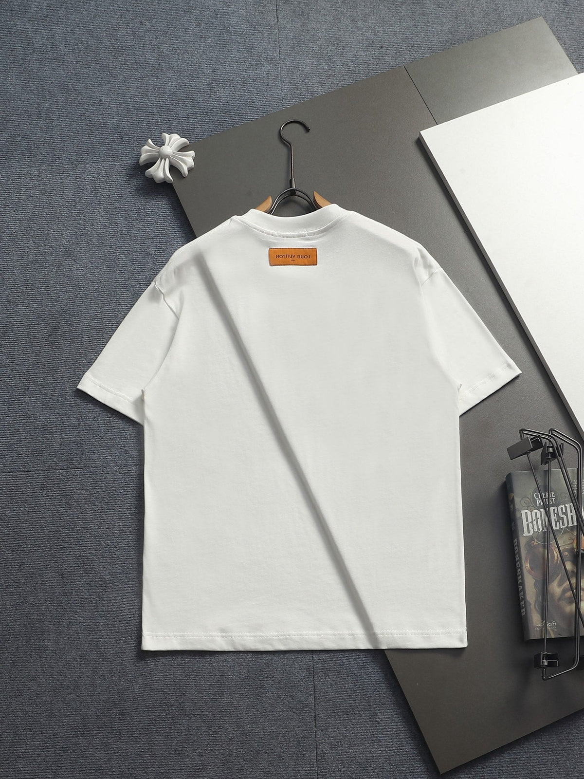 Classic T-shirt-496
