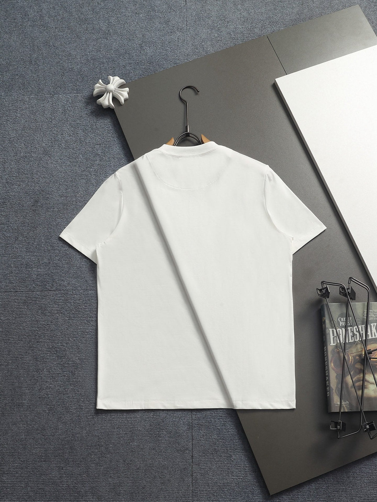 Classic T-shirt-500