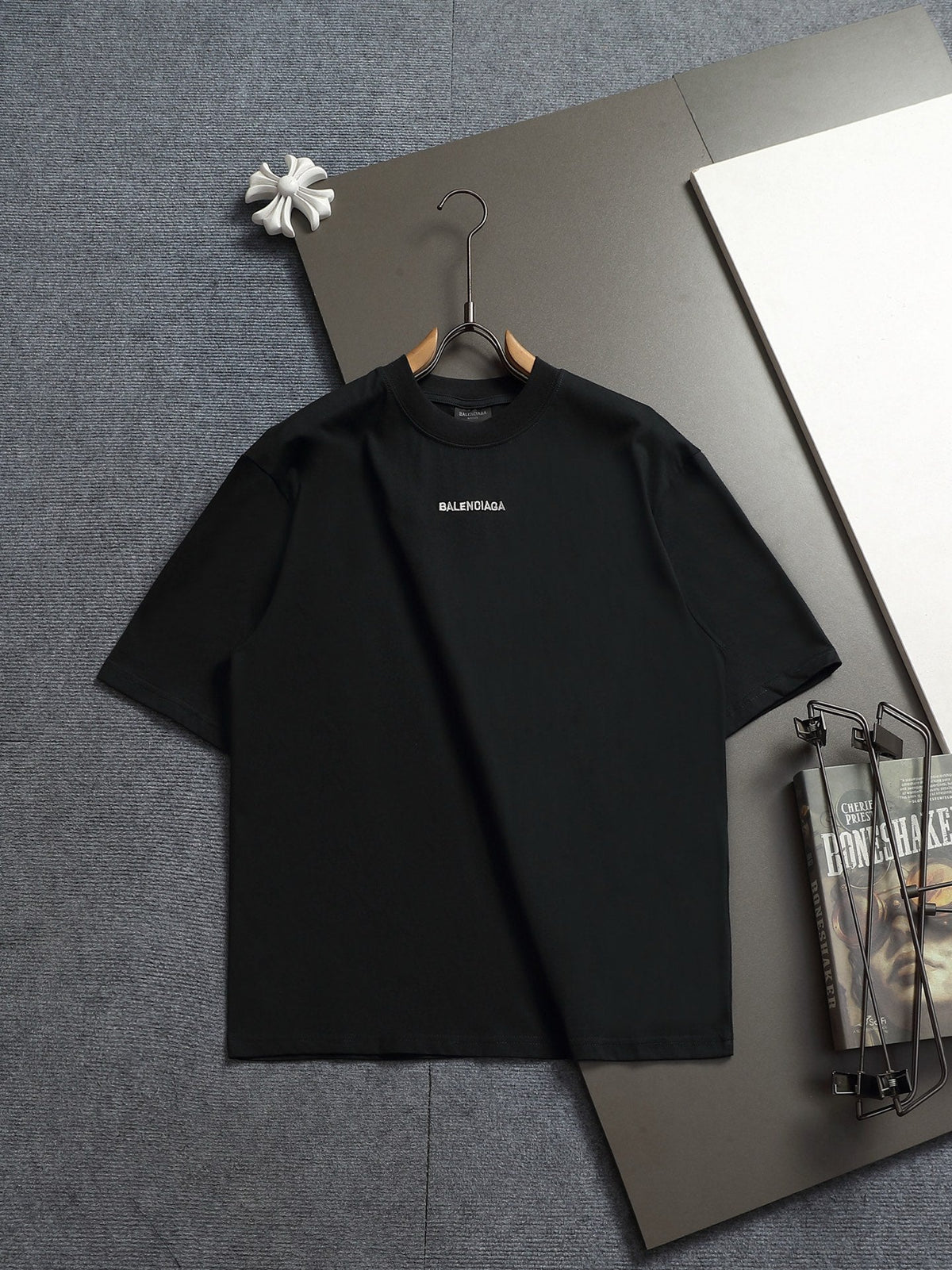 Classic T-shirt-573
