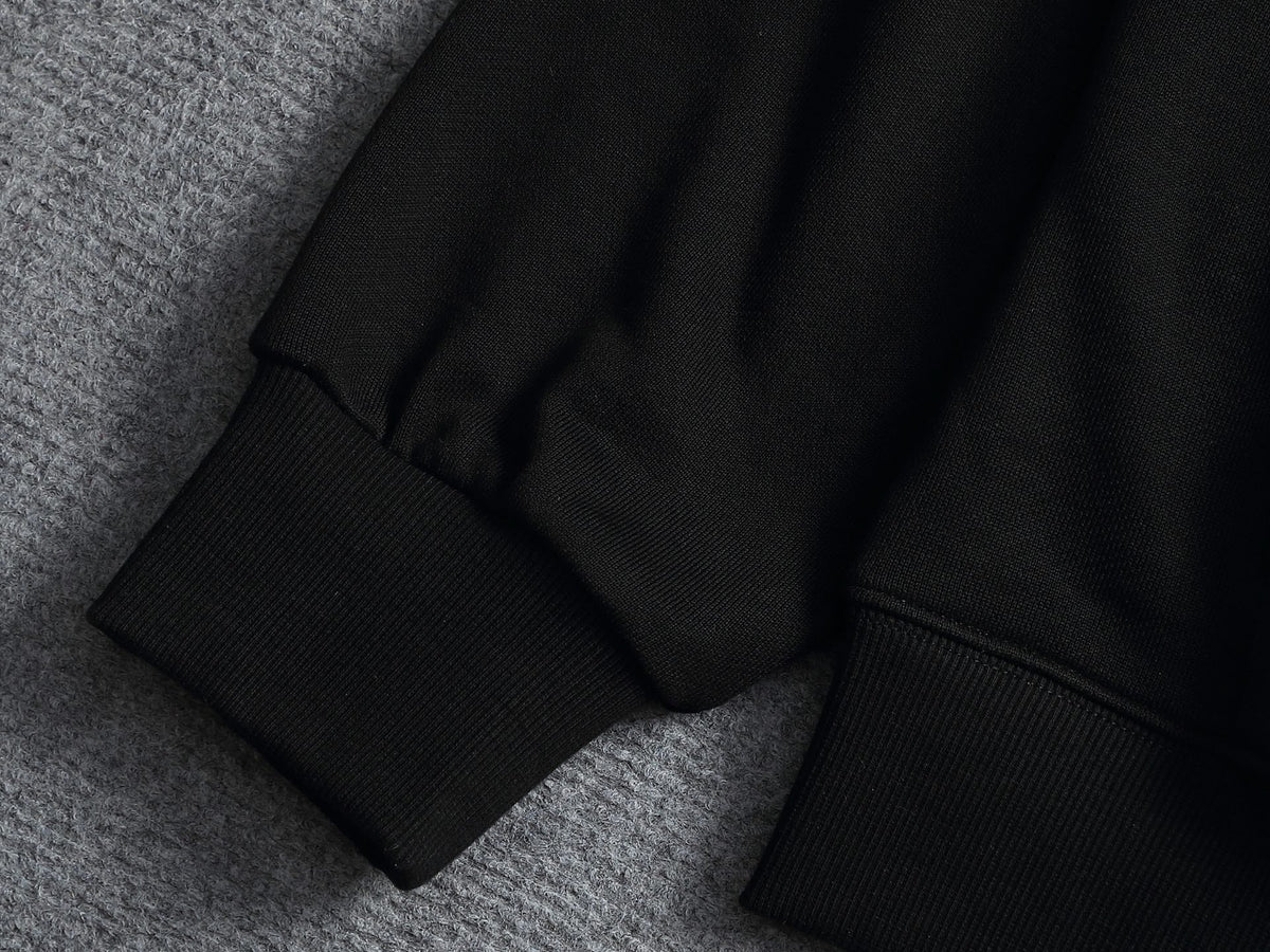 Classic Fit Hoodie-1108
