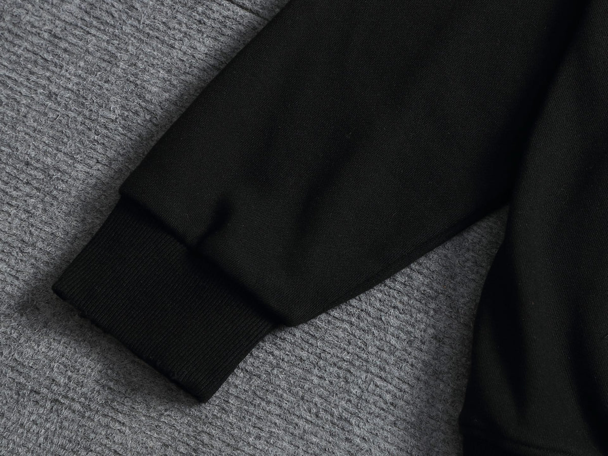 Classic Fit Hoodie-1117